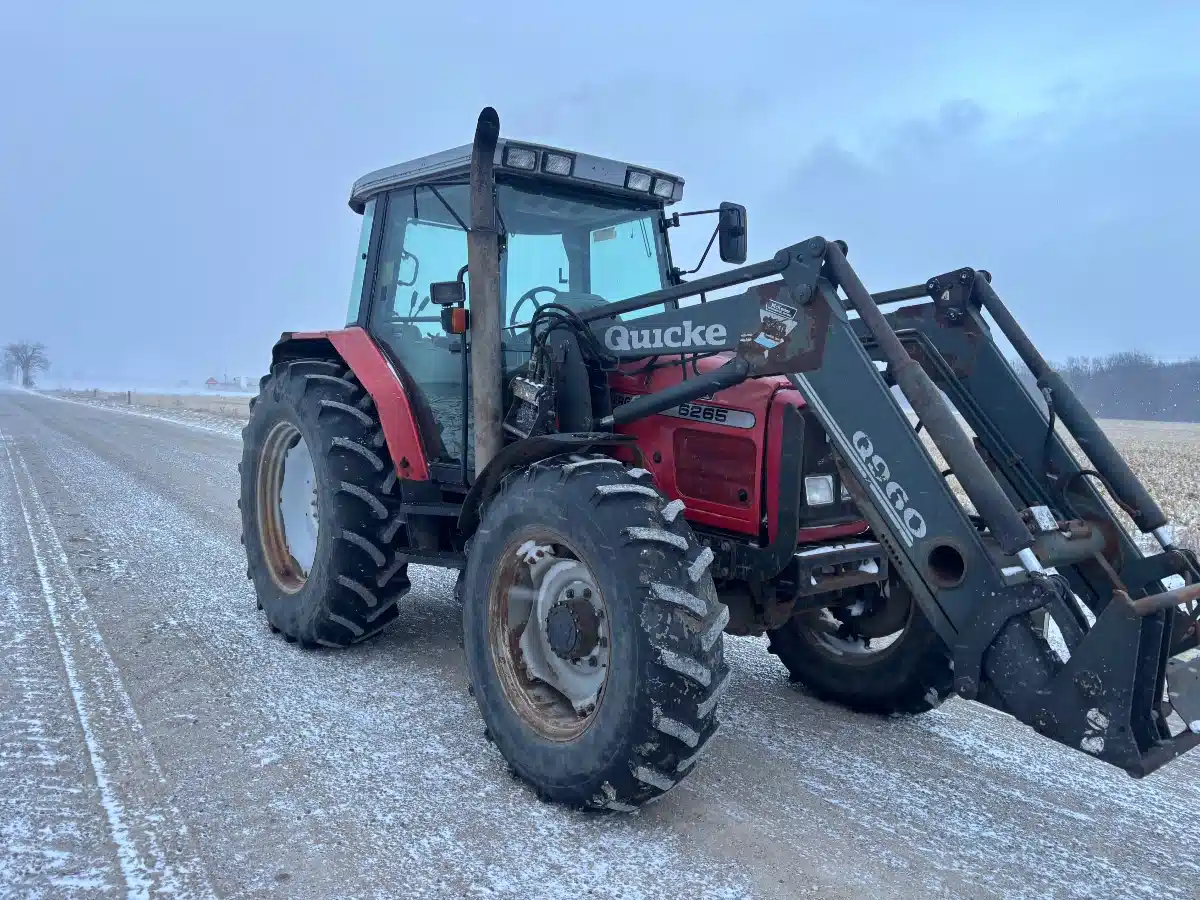 Gallery image 2 for Used 2002 Massey Ferguson 6265 Tractor