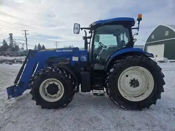 Gallery image 1 for 2012 New Holland T6030 Tractor