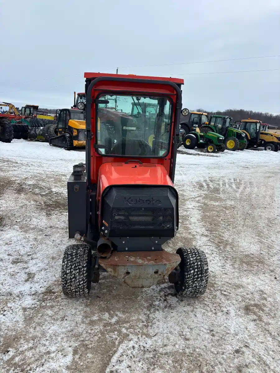 Gallery image 2 for 2018 Kubota F3990 Sweeper