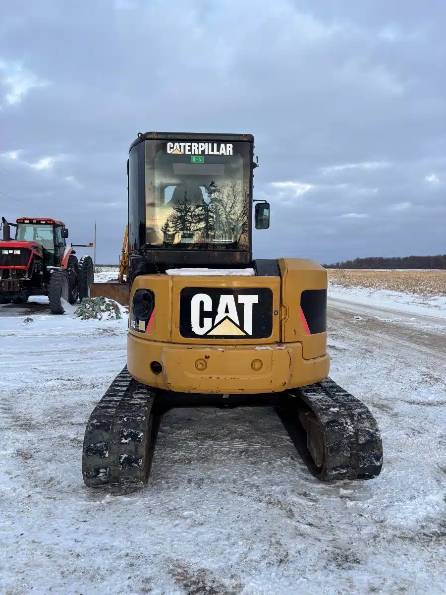 Gallery image 2 for 2005 Caterpillar 305C CR Excavator