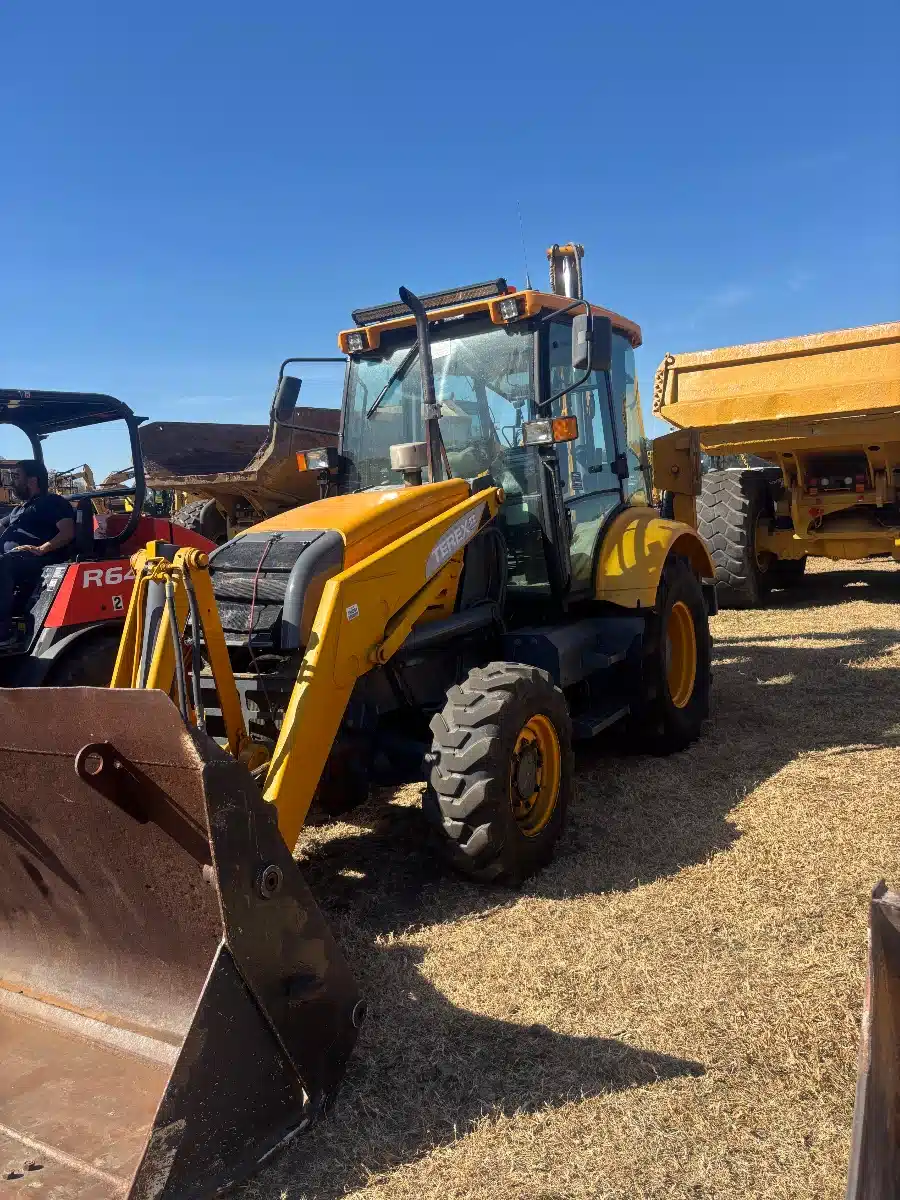 2006 Terex 860B Backhoe Loader