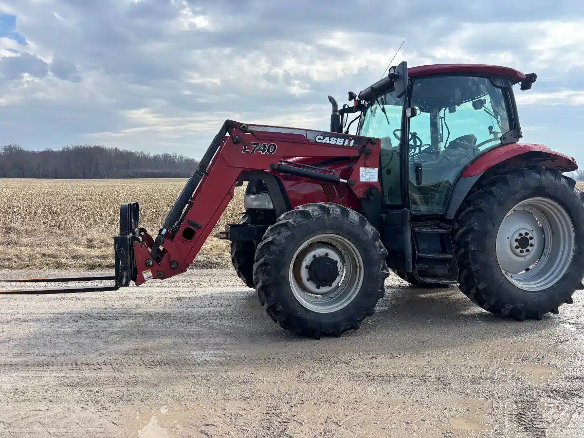 Gallery image 1 for 2007 Case IH MAXXUM 110 Tractor