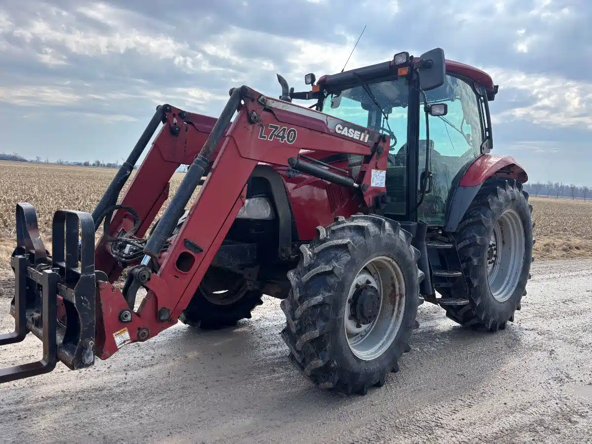 Gallery image 2 for 2007 Case IH MAXXUM 110 Tractor
