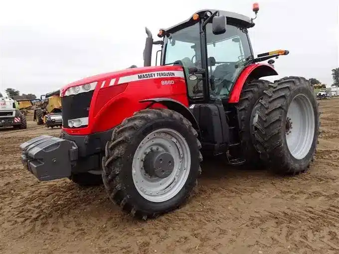 Gallery image 1 for 2014 Massey Ferguson 8680 Tractor