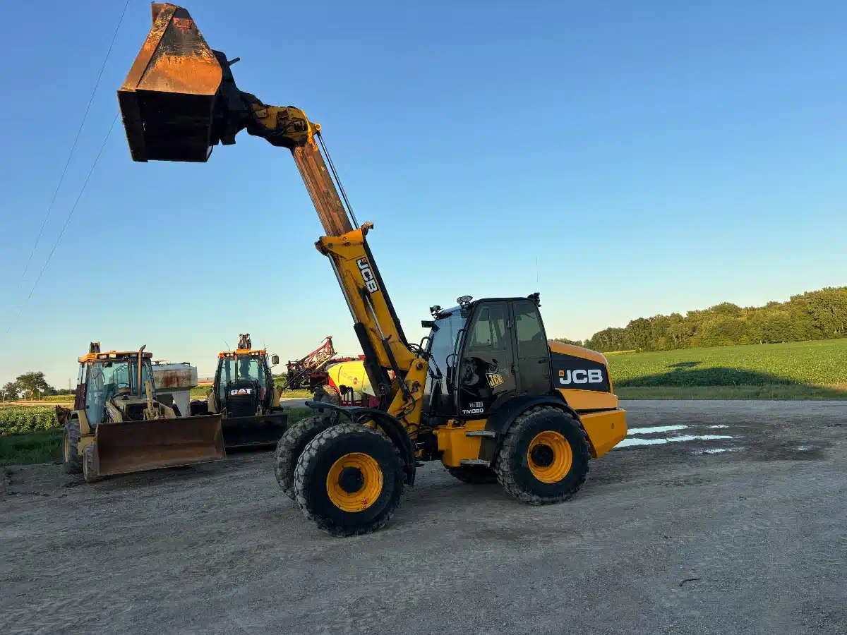 Photo de la Galerie 2 pour JCB TM320 AGRI Chargeur sur roues