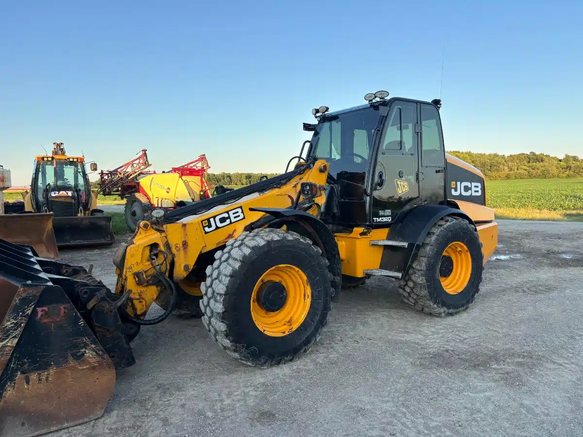Photo de la Galerie 1 pour JCB TM320 AGRI Chargeur sur roues