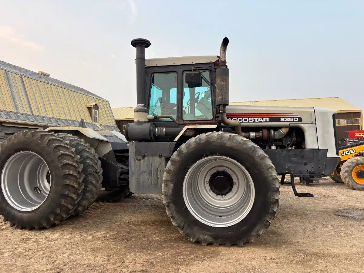 Photo de la Galerie 1 pour 1997 Agcostar 8360 Tracteur