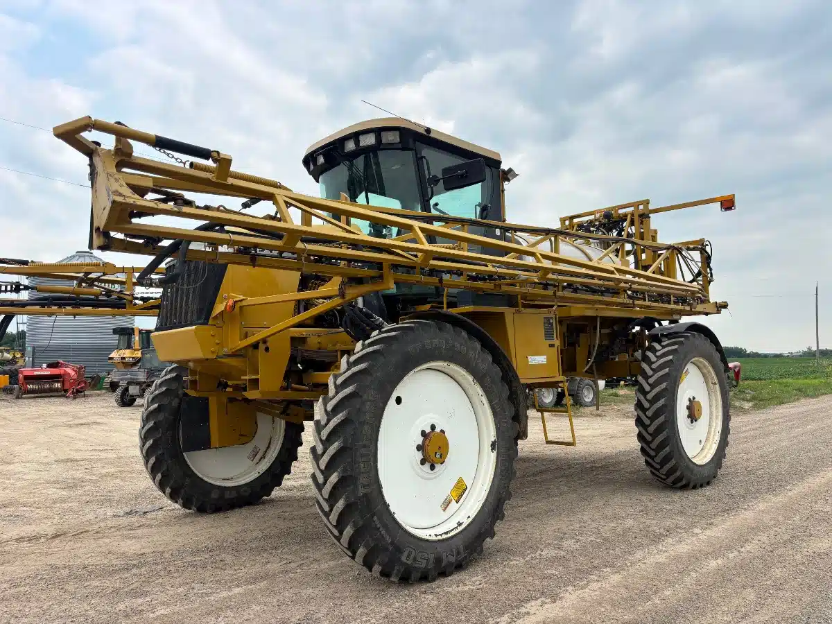 Gallery image 1 for 2000 RoGator 854 Sprayer - Self Propelled