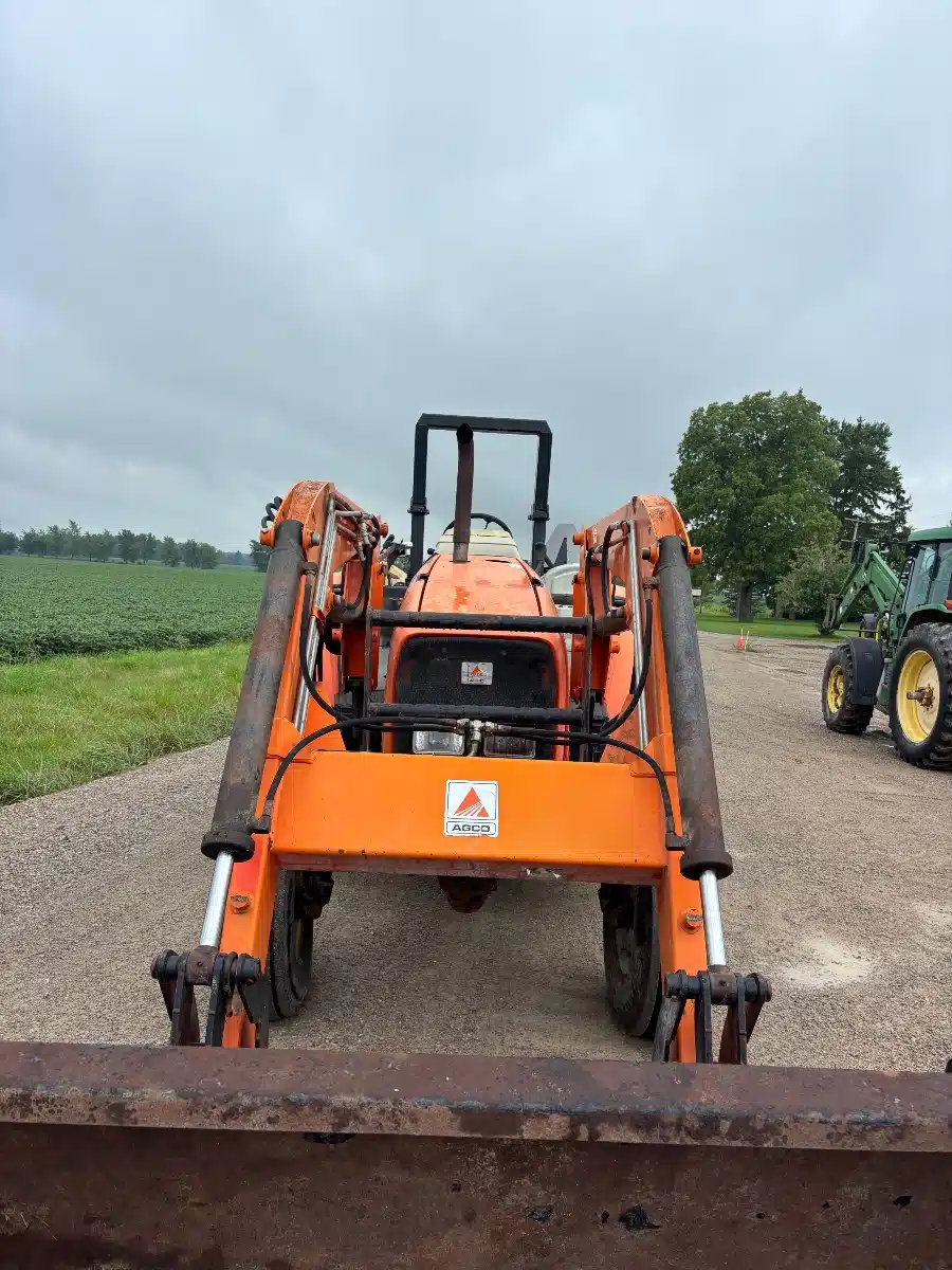 Gallery image 2 for 2005 Agco LT75 Tractor