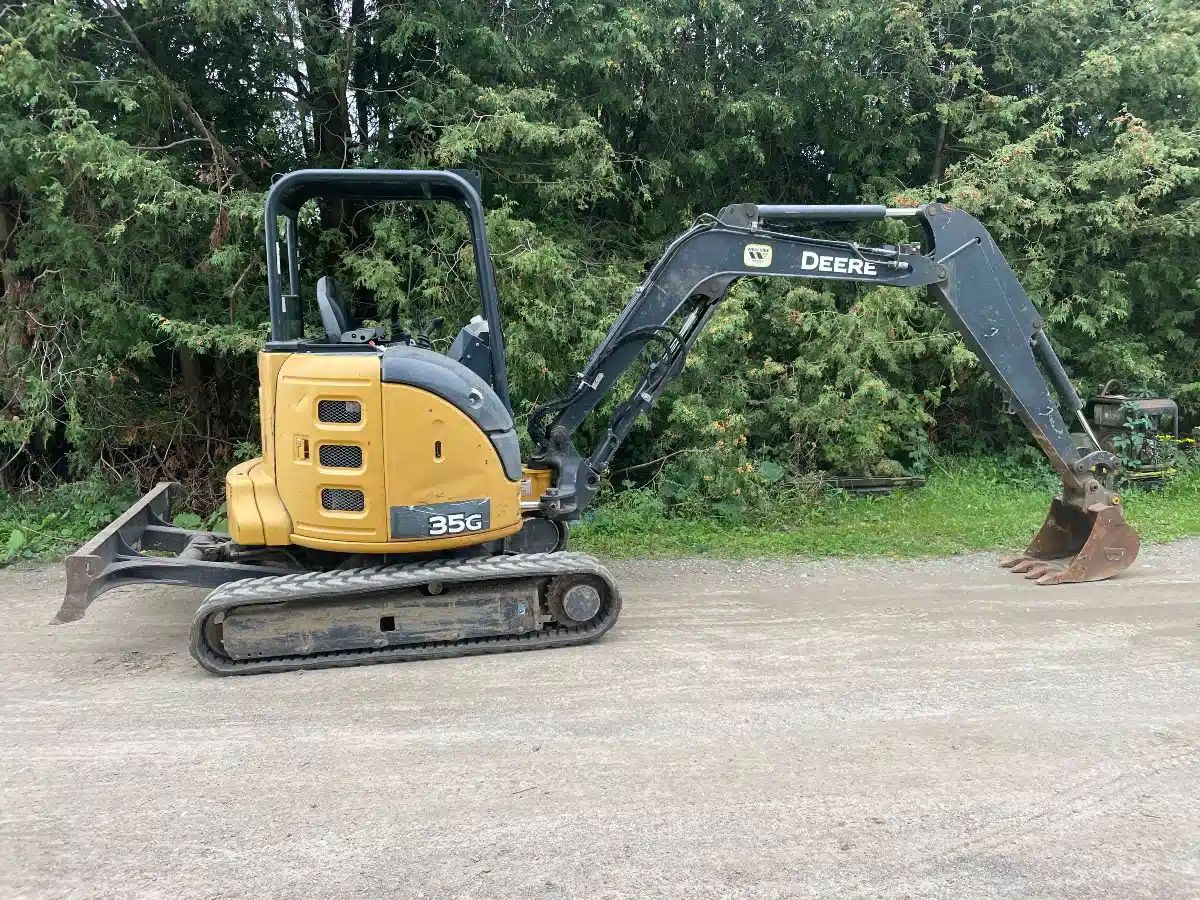 Photo de la Galerie 1 pour 2016 John Deere 35G Excavatrice