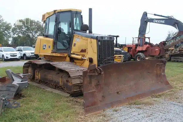 Gallery image 1 for 2009 John Deere 750J Dozer