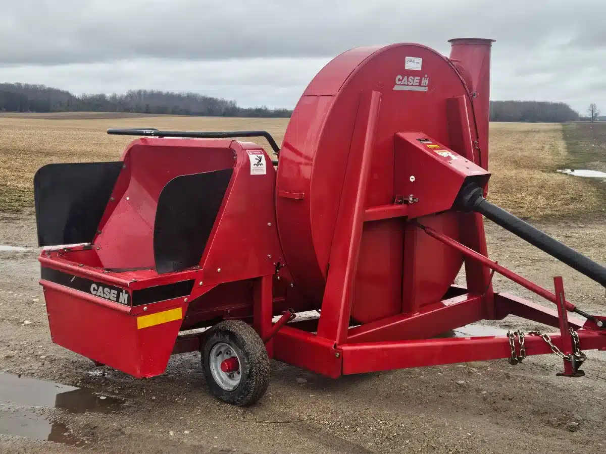 Gallery image 1 for Used Case IH 600 Forage Blower