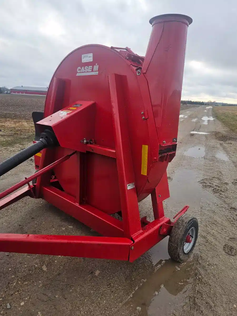 Gallery image 2 for Used Case IH 600 Forage Blower
