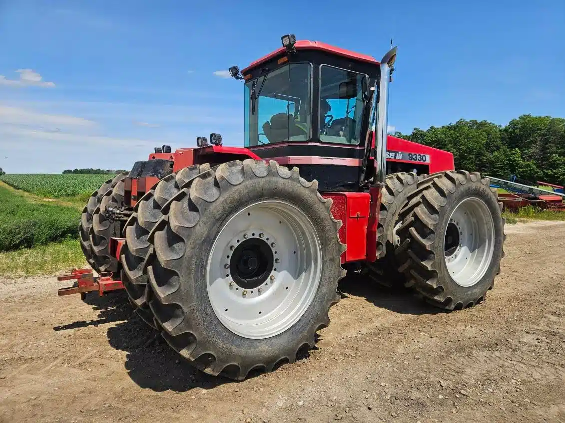 Gallery image 2 for Used Case IH 9330 Tractor
