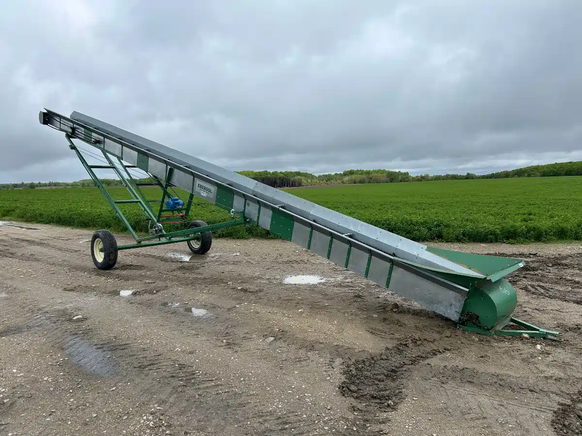 Gallery image 1 for Used Ebersol 36FT Bale Elevator
