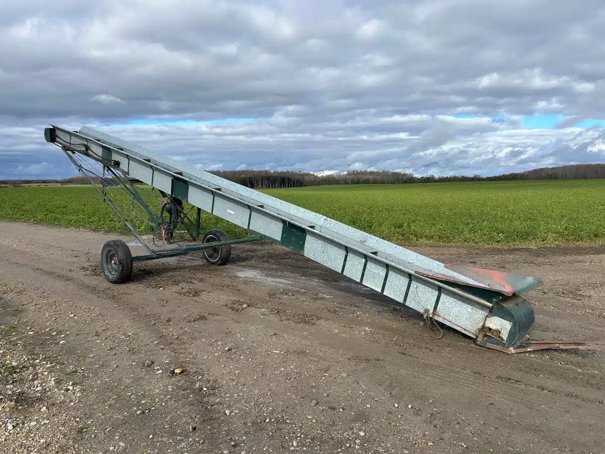 Used Ebersol 32FT Bale Elevator