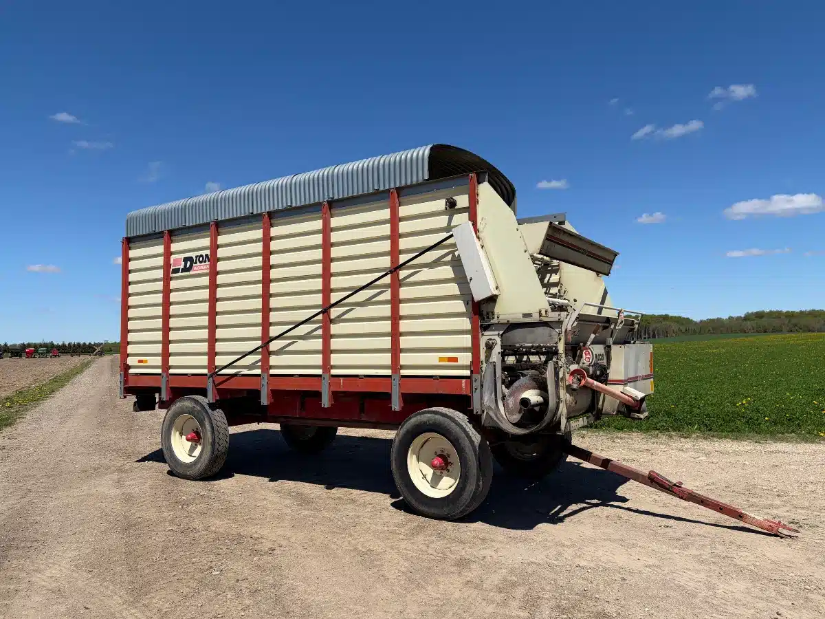 Gallery image 1 for Dion 1018SE Forage Box
