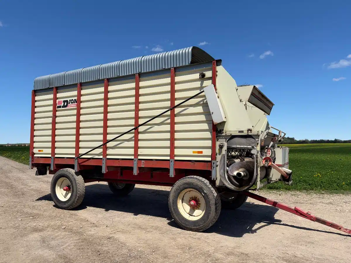 Gallery image 1 for Dion 1080SE Forage Box