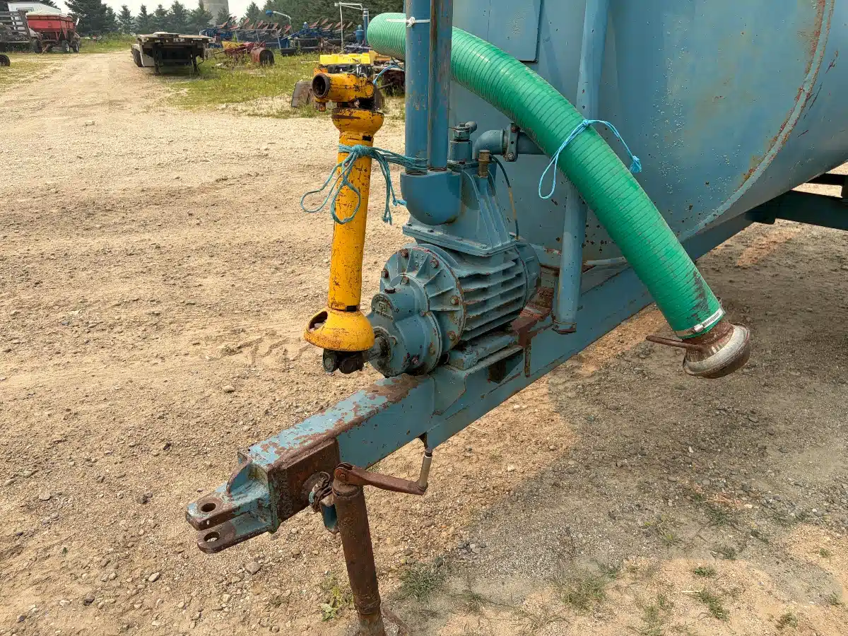 Photo de la Galerie 2 pour 1000 Gal Vacuum Tank Aspirateur