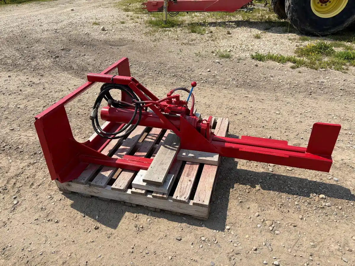 Photo de la Galerie 2 pour Skid Steer Mount Fendeuse à bois