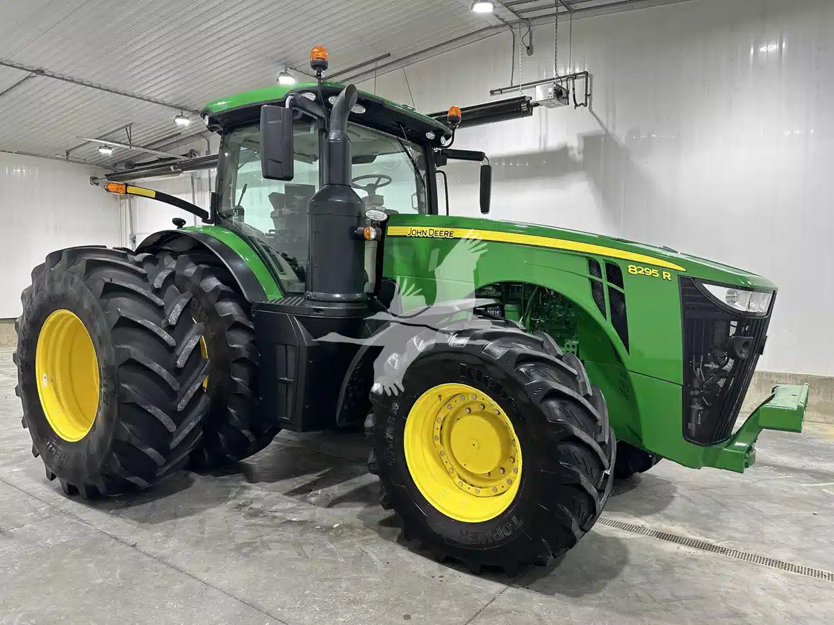 Gallery image 1 for Used 2017 John Deere 8295R Tractor