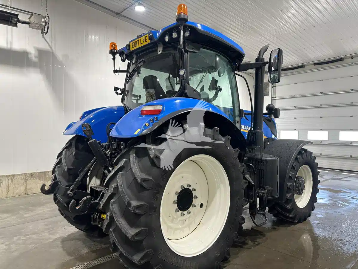 Gallery image 2 for Used 2018 New Holland T7.270 Tractor