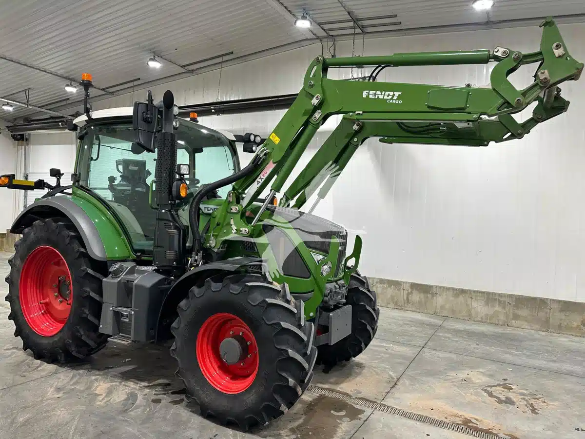 Gallery image 1 for Used 2021 Fendt 513 VARIO Tractor