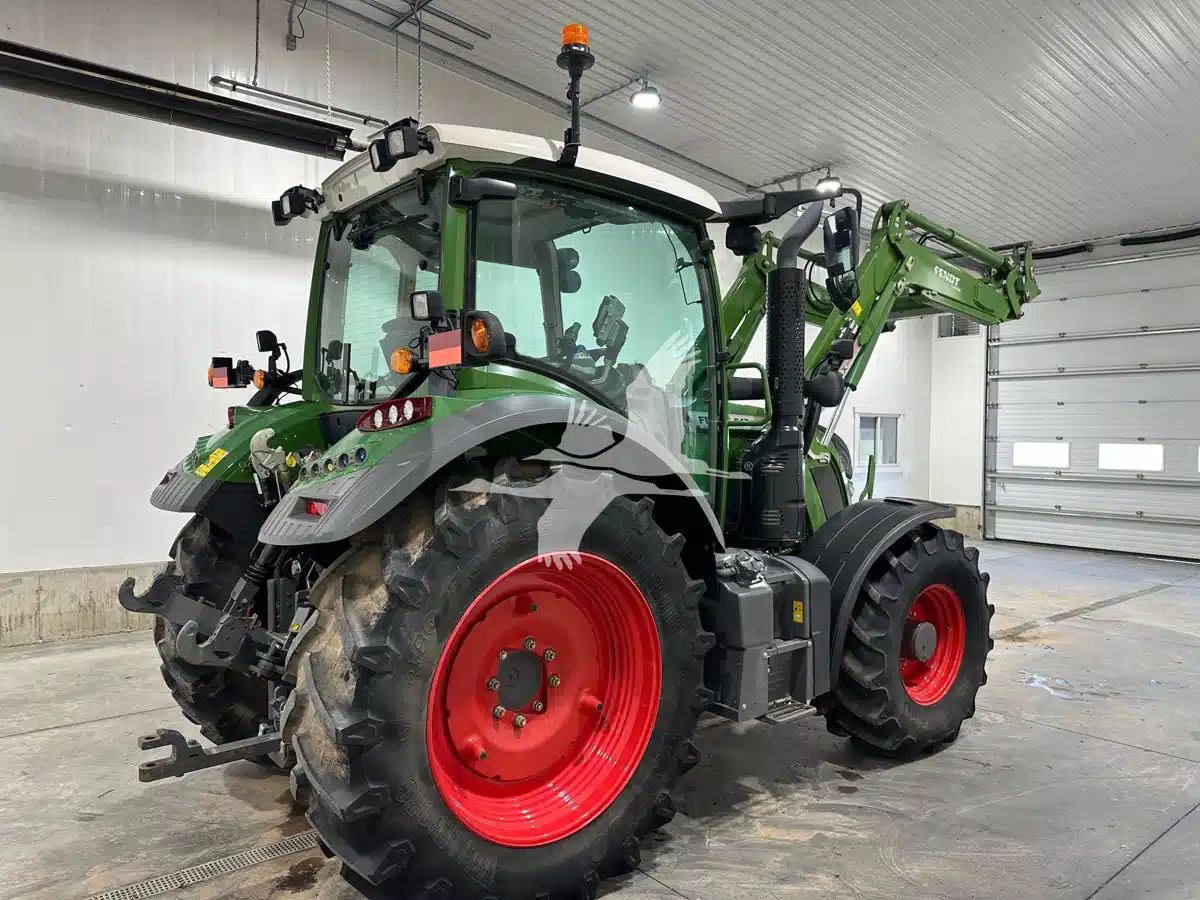 Gallery image 2 for Used 2021 Fendt 513 VARIO Tractor