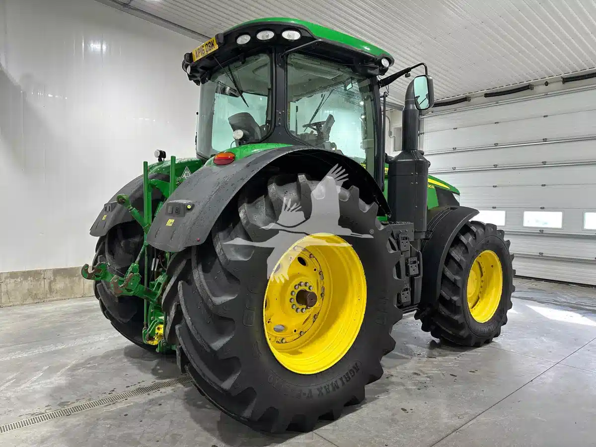 Gallery image 2 for Used 2016 John Deere 7290R Tractor