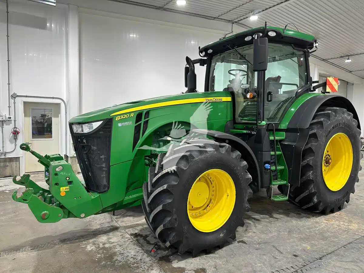 Gallery image 2 for Used 2019 John Deere 8320R Tractor
