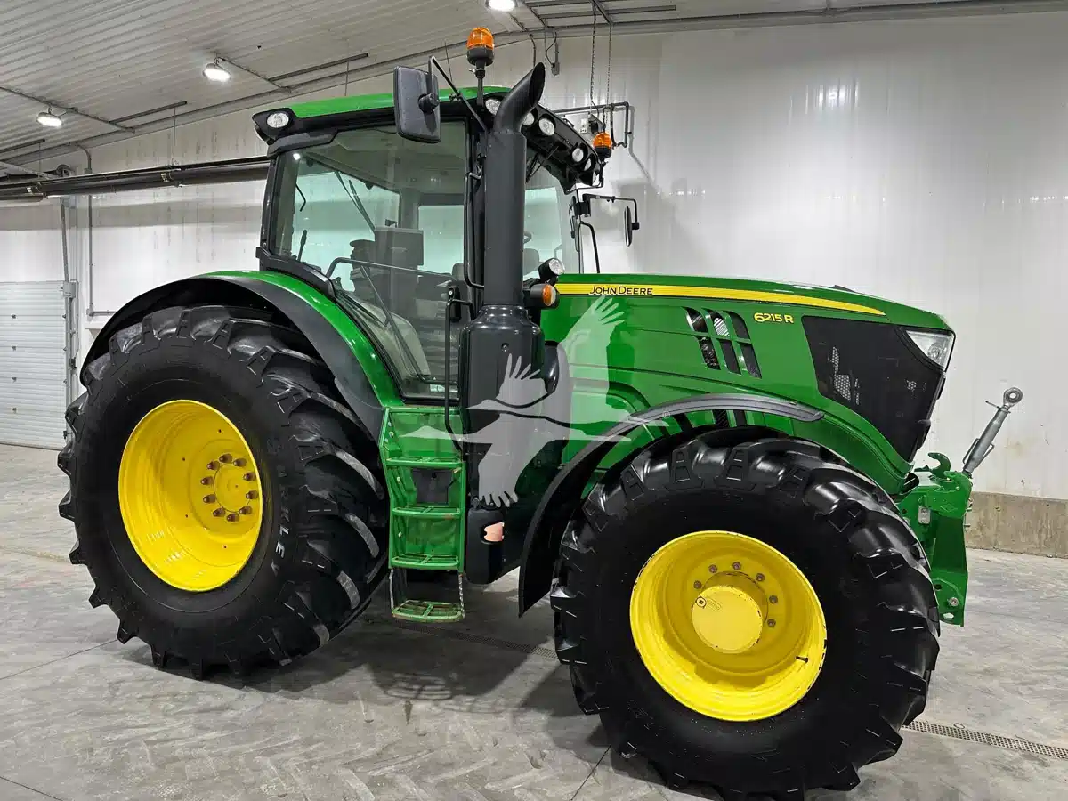 Gallery image 2 for 2015 John Deere 6215R Tractor