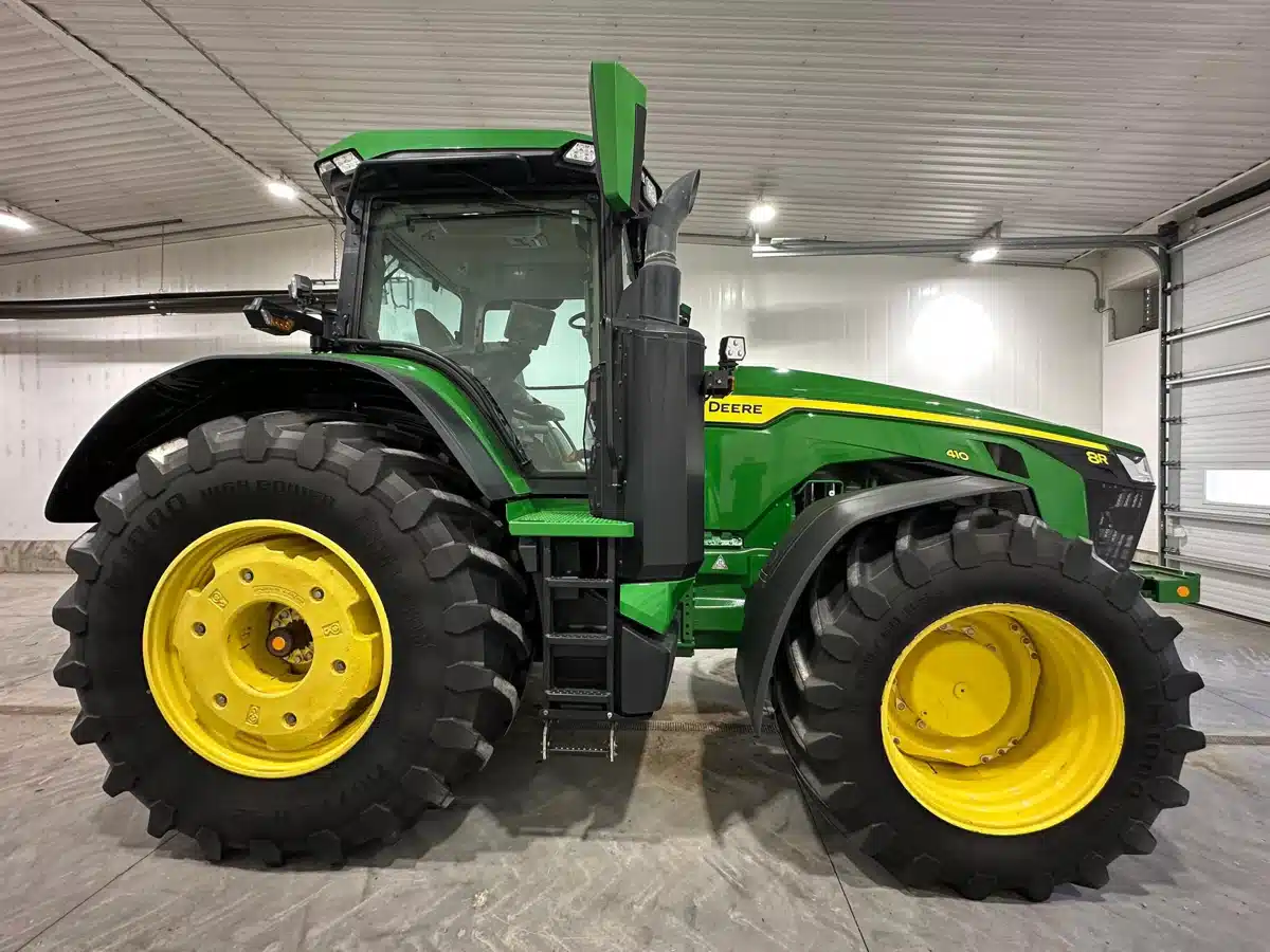 Gallery image 2 for 2020 John Deere 8R 410 Tractor