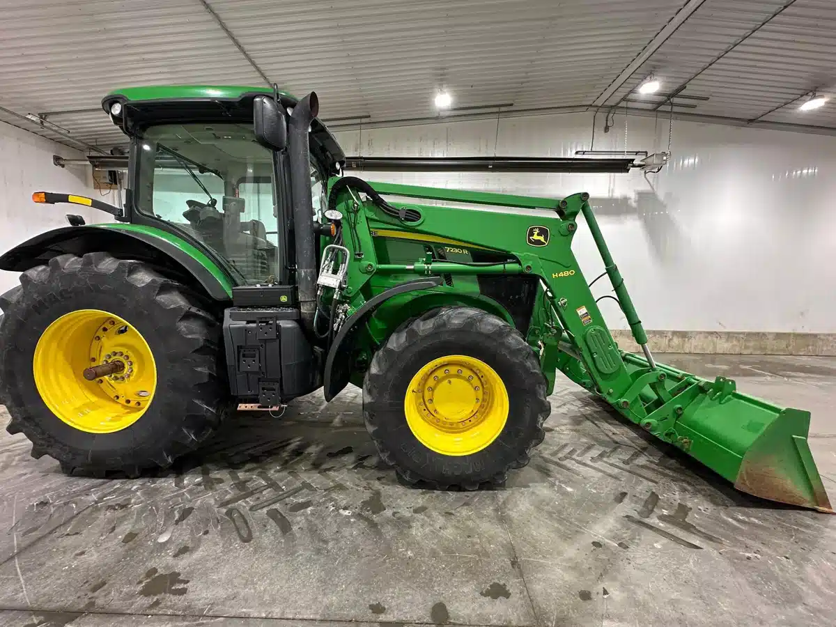 Gallery image 2 for 2013 John Deere 7230R Tractor