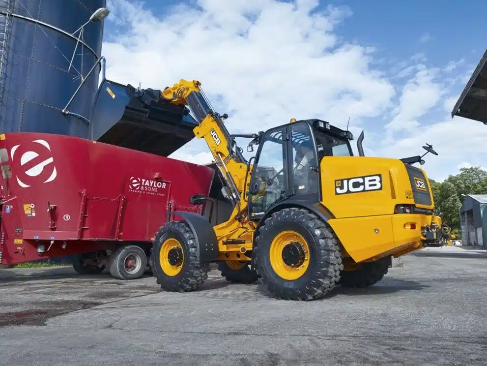 Gallery image 1 for New 2024 JCB TM420 TeleHandler