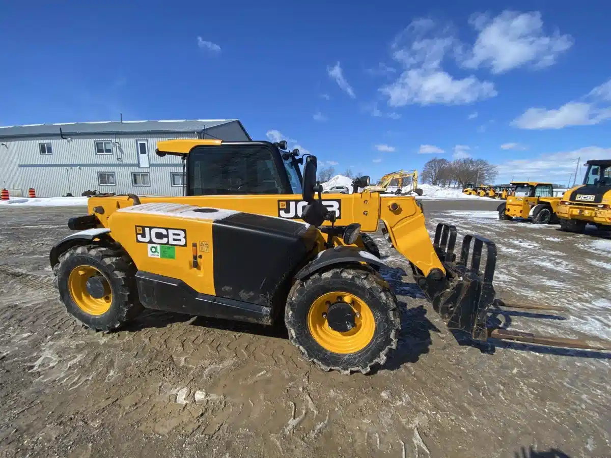 Gallery image 1 for Used 2020 JCB 525-60 TeleHandler