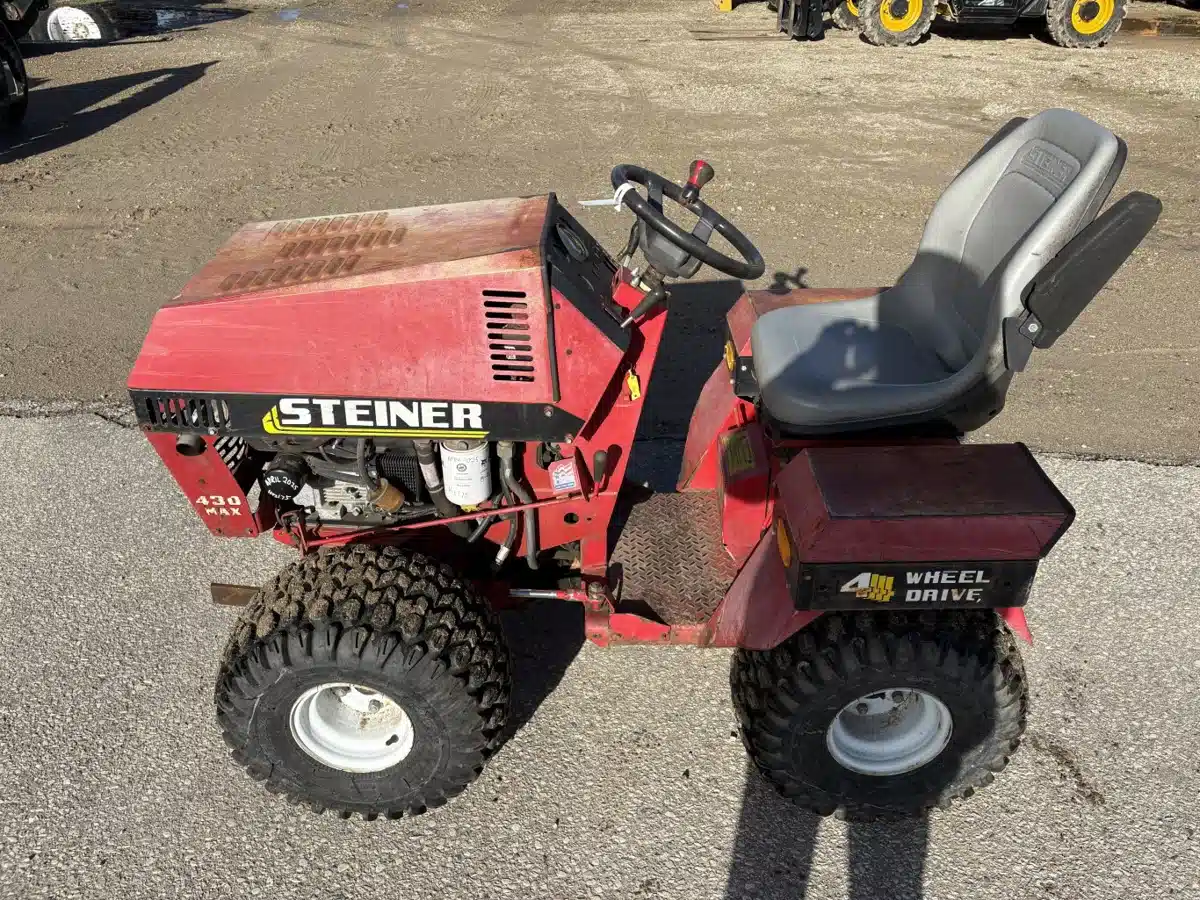 Used Steiner 430 Tractor