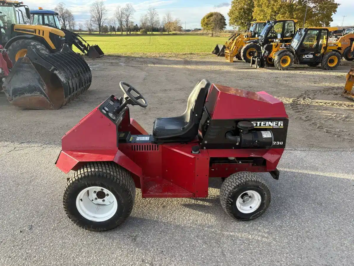 Used Steiner 230 Tractor
