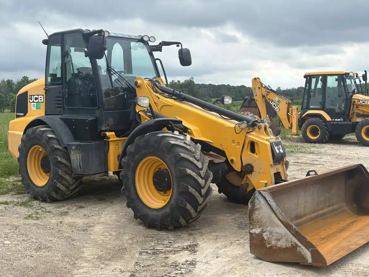 Gallery image 1 for 2016 JCB TM320 AGRI Wheel Loader