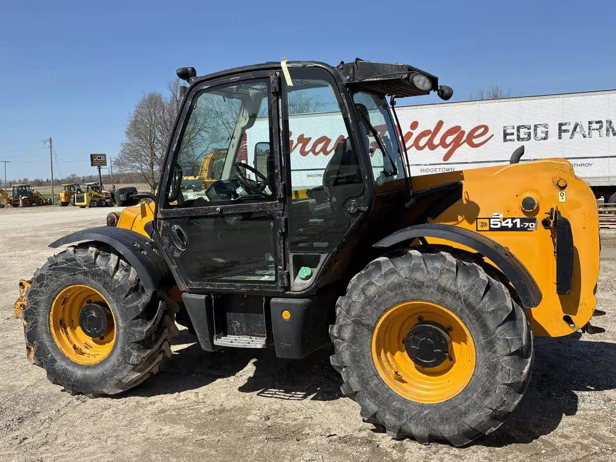 Gallery image 2 for 2008 JCB 541-70 TeleHandler