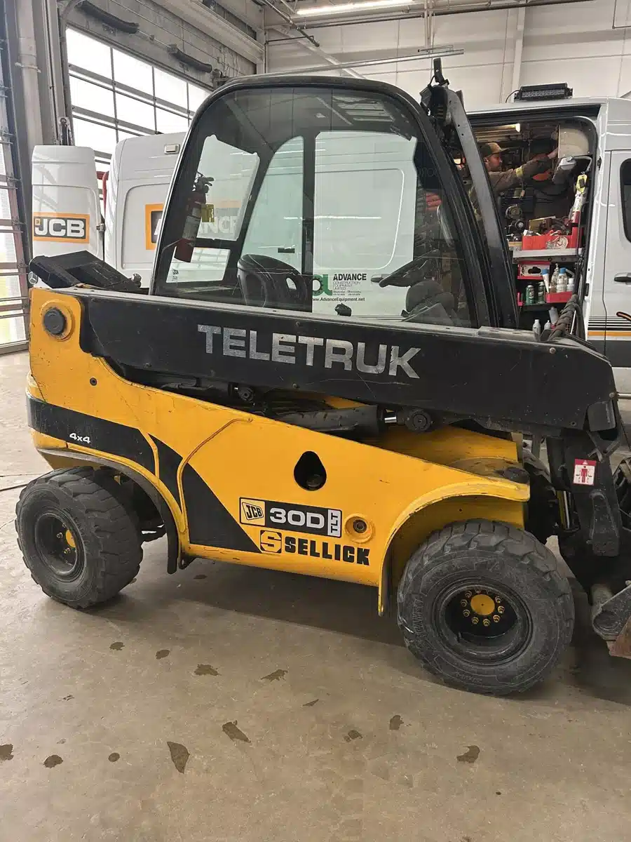 Photo de la Galerie 1 pour 2008 JCB TLT 30D Chargeur télescopique