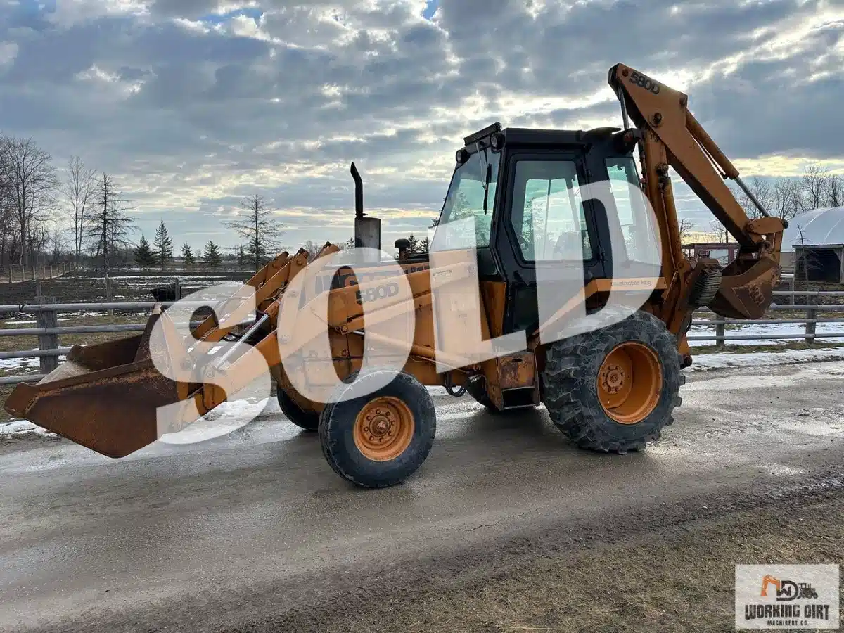 Gallery image 1 for Used 1986 Case 580 Backhoe Loader