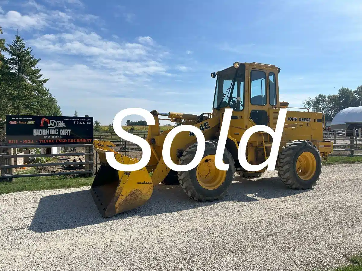 Gallery image 1 for Used 1993 John Deere 444E Wheel Loader