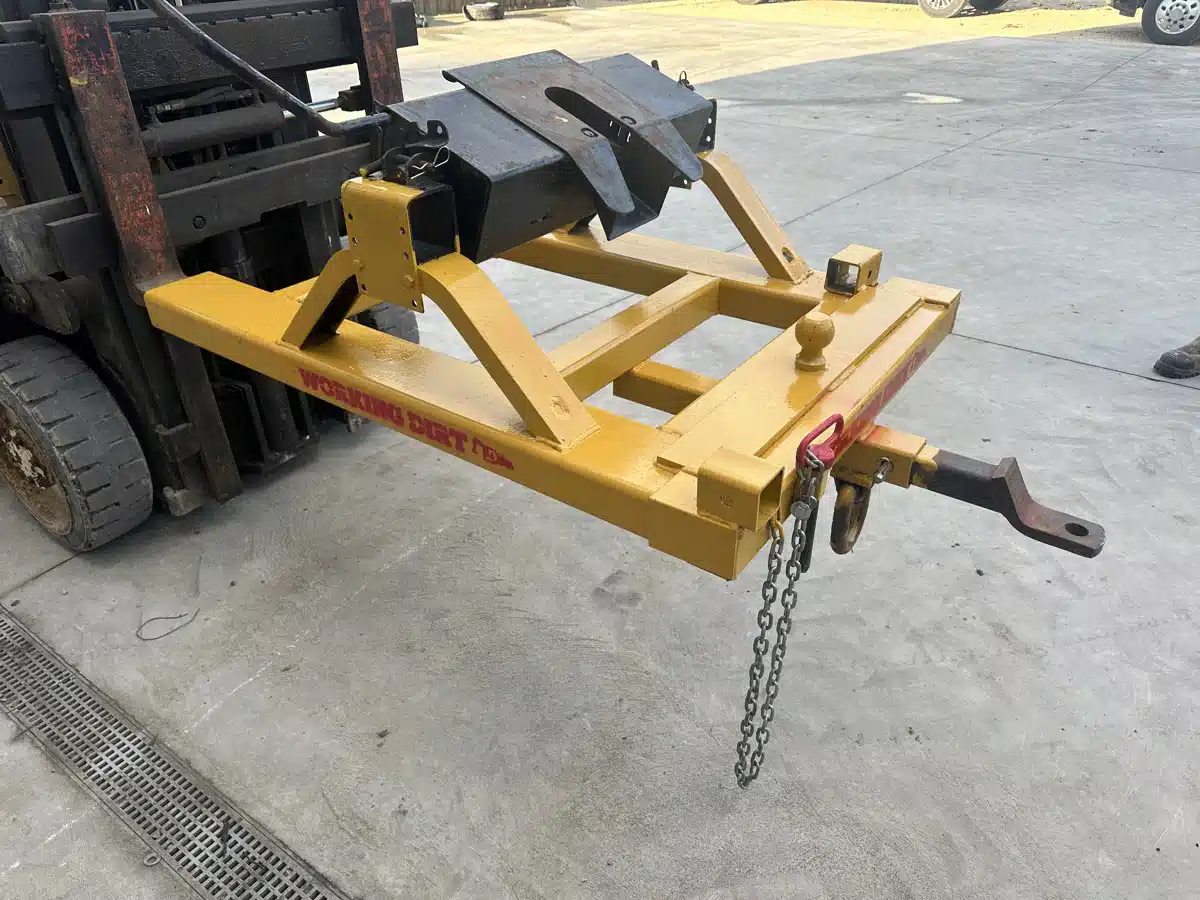 Gallery image 2 for Used 2024 Custom Built Trailer Mover Adapter