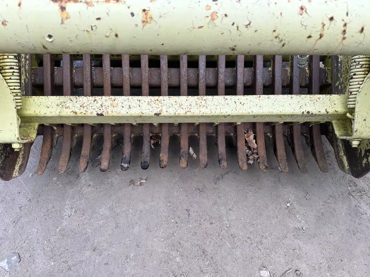 Gallery image 2 for Used 2010 Degelman ROCK KING Rock Picker