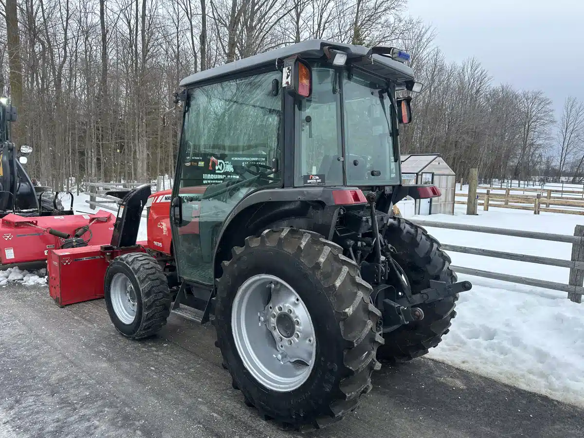 Gallery image 2 for Used 2011 Massey Ferguson 1635 Tractor