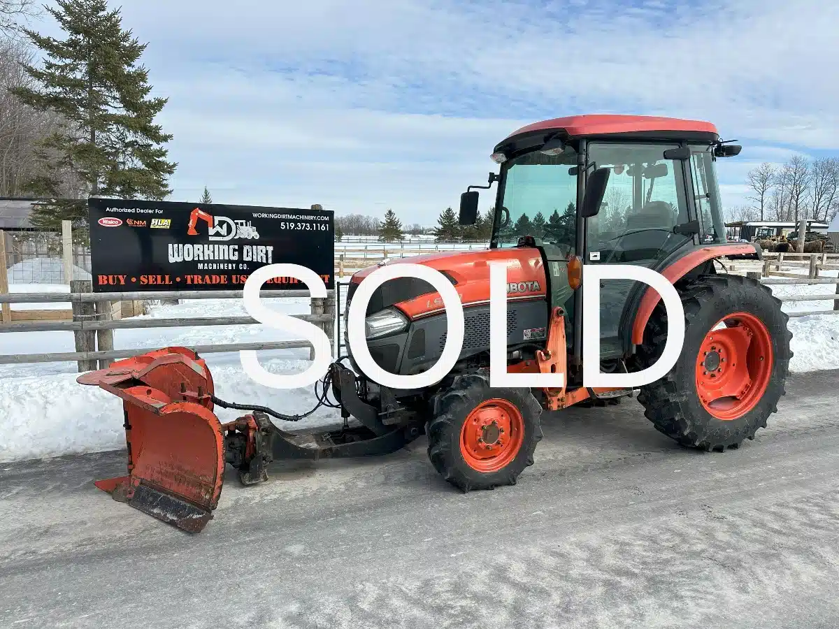 Gallery image 1 for Used 2014 Kubota L5740HST Tractor
