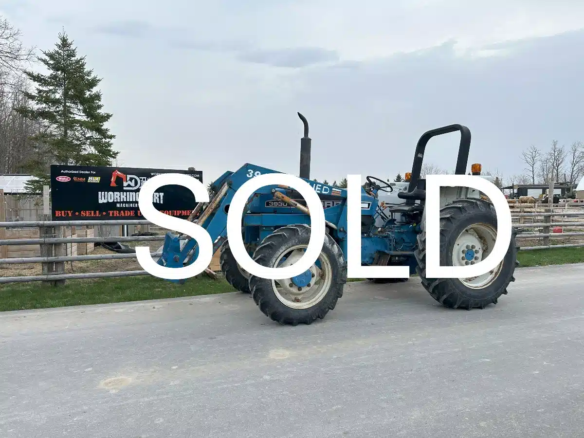 Gallery image 1 for Used 1992 Ford 3930 Tractor