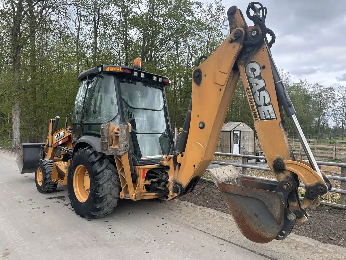 Gallery image 2 for Used 2012 Case 580 SUPER N Backhoe Loader