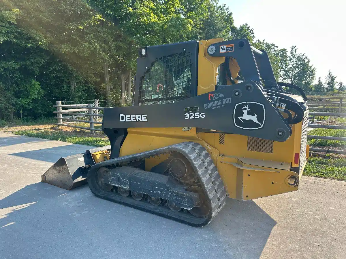 Gallery image 2 for Used 2021 John Deere 325G Track Loader