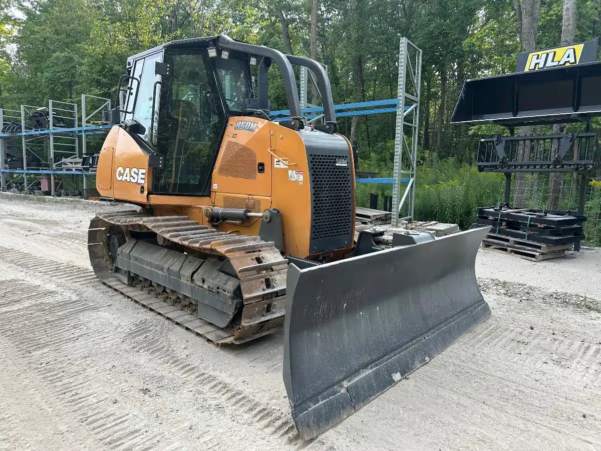 Gallery image 2 for Used 2016 Case 850MLT Dozer